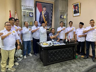 Kang HES Akui Kepengurusan KADIN Di Bawah Pimpinan Kang Emay