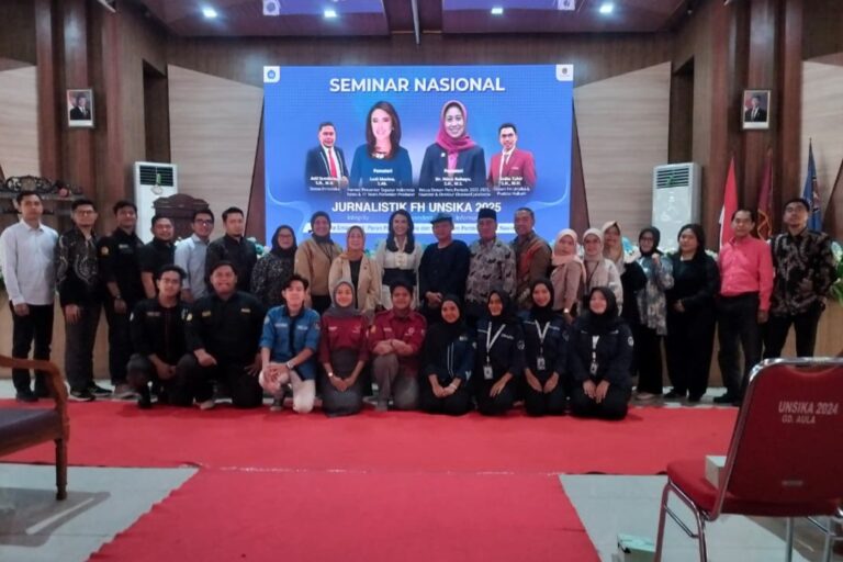 UKM Jurnalistik FH Unsika Sukses Gelar Seminar Nasional, Angkat Peran Pers Menuju Indonesia Emas 2045